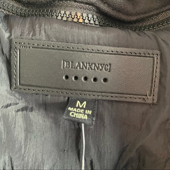 COPY - BlankNYC Women’s Medium Fair Shake Puffer Jacket - Picture 5 of 10